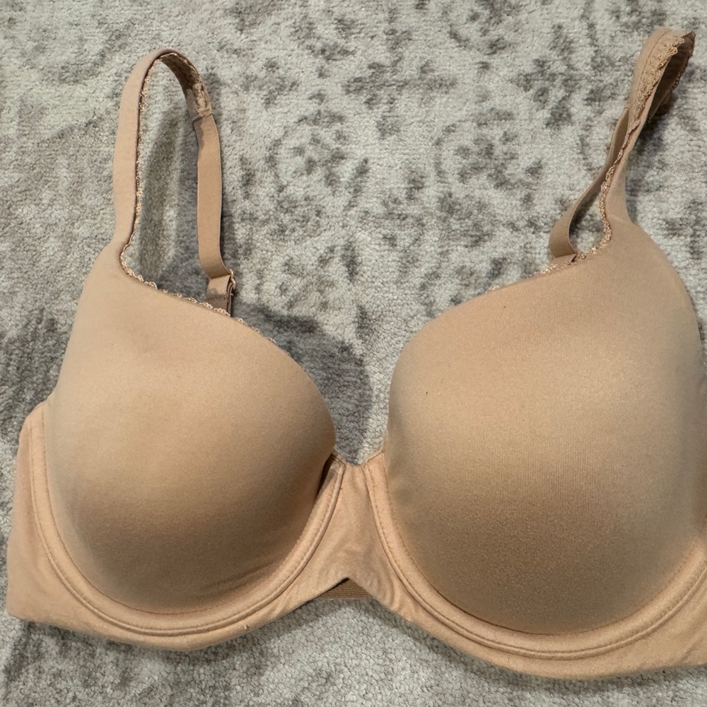 Victoria's Secret Nude Bra